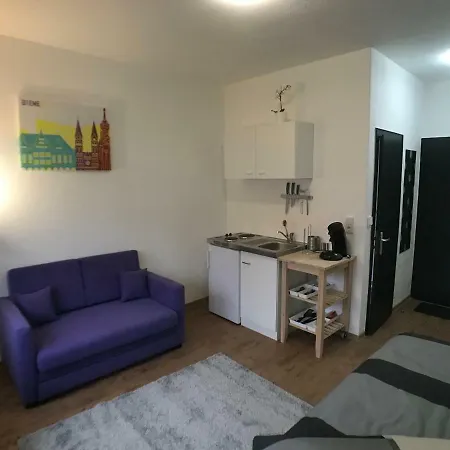 Living @ Klassvilla Weserwehr No. 3 *